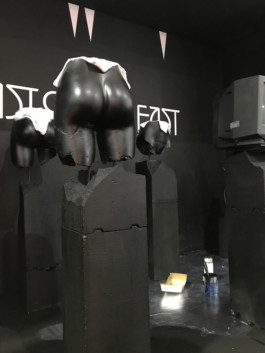 Lenka Milerová  /  A  R  CH  I  T  E  K  T  K  A /