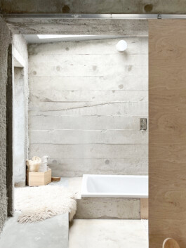 Lenka Milerová  /  A  R  CH  I  T  E  K  T  K  A /